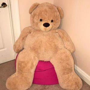 giant stuff teddy bear